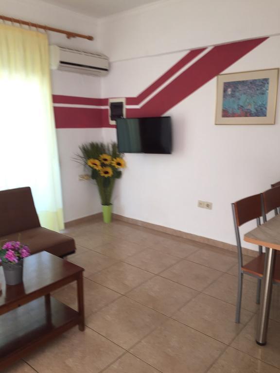 Toula'S Apartments Faliraki Zewnętrze zdjęcie