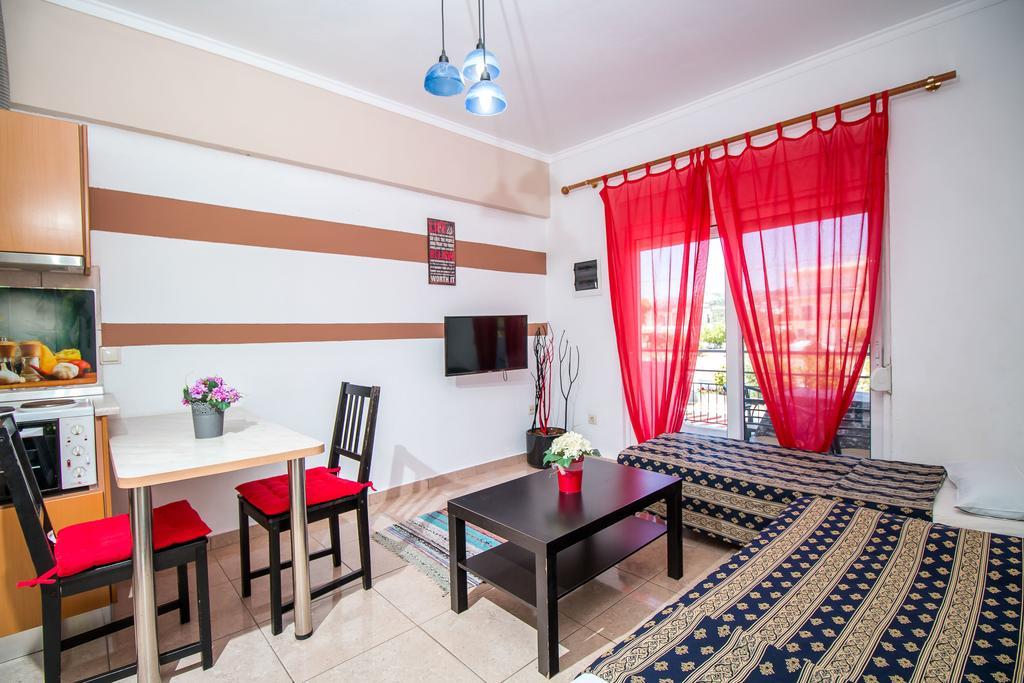 Toula'S Apartments Faliraki Zewnętrze zdjęcie